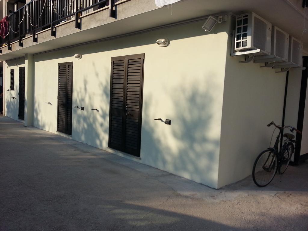B&B Il Girasole Formia Guesthouse Exterior foto